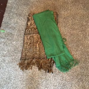 Never used pashminas.